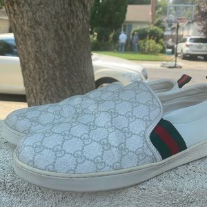 Gucci shoes